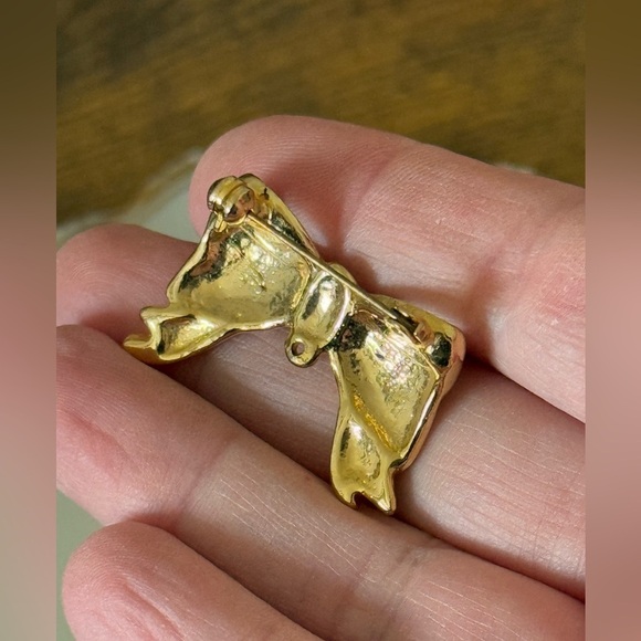 Vintage Goldtone Bow Brooch with Rhinestone Accents Coquette Aesthetic - Picture 4 of 5